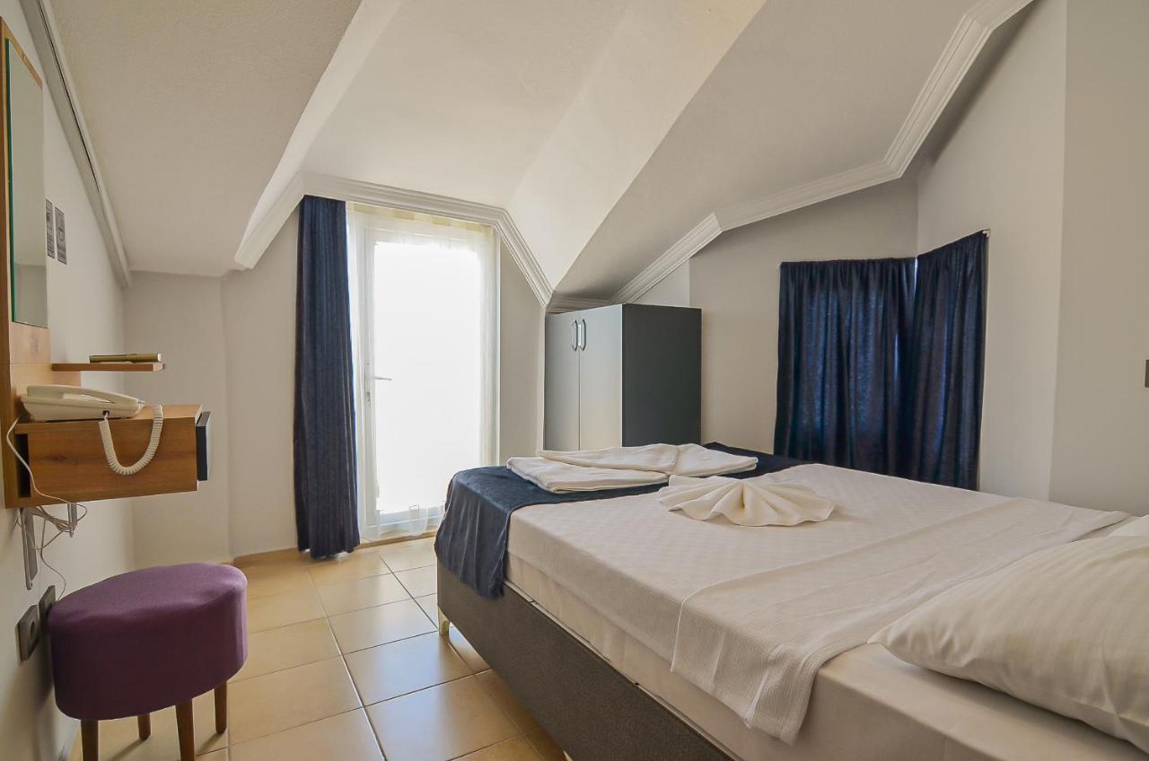 Economy Double or Twin Room,1469990459:JPEG