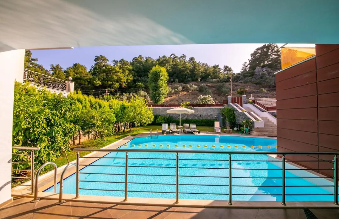 Villa Paris Marmaris Daily Weekly Rentals-1