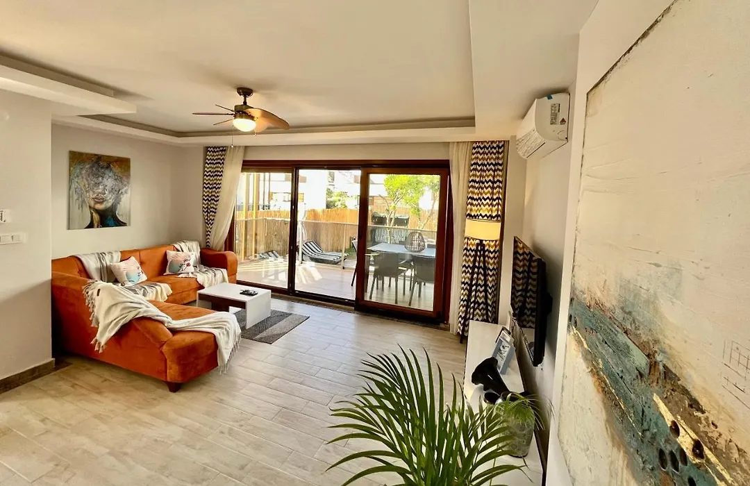 Seaview Grand - Villa Sunrise-1