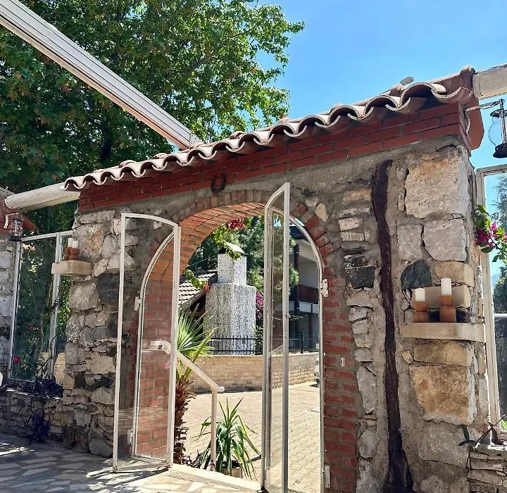 Elvan Motel-1