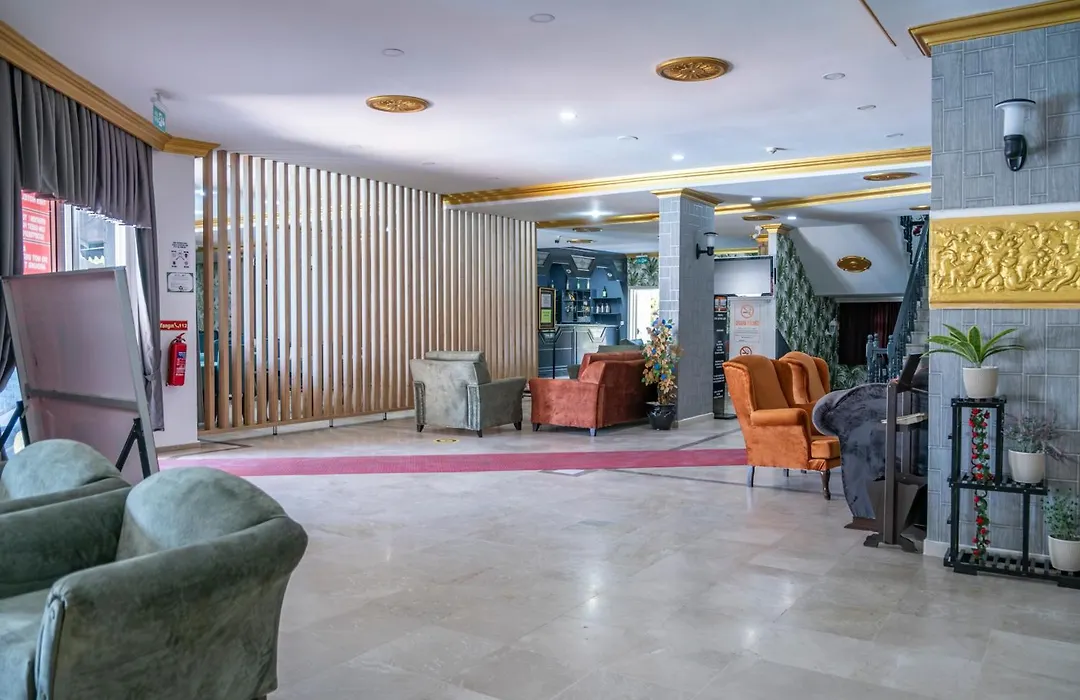 Mustis Royal Plaza Hotel-1