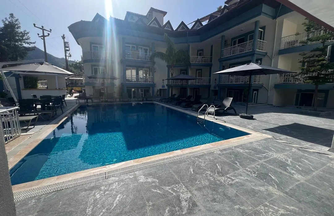 Ege Apart Hotel-1