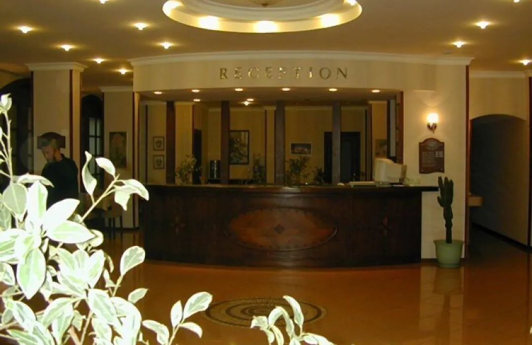 Candan Beach Hotel-1