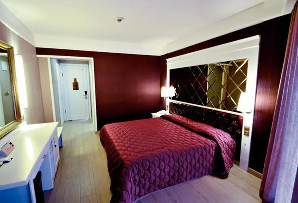 Ideal Pearl Hotel - Adult Only-1