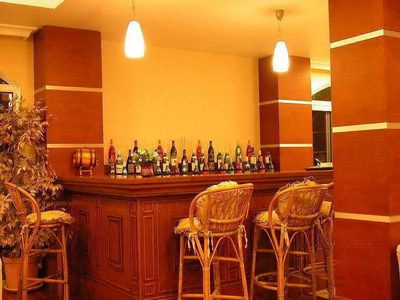 Karen Hotel-1