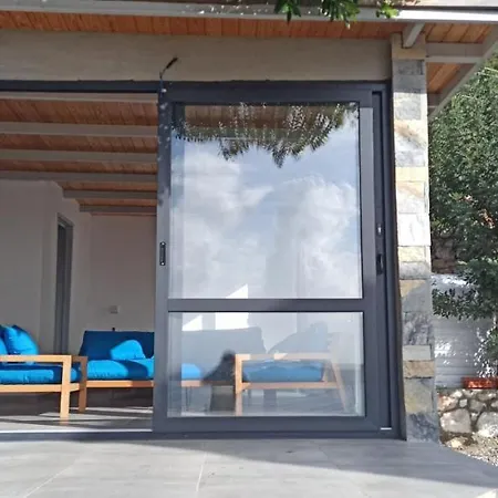 Saranda Inn-3