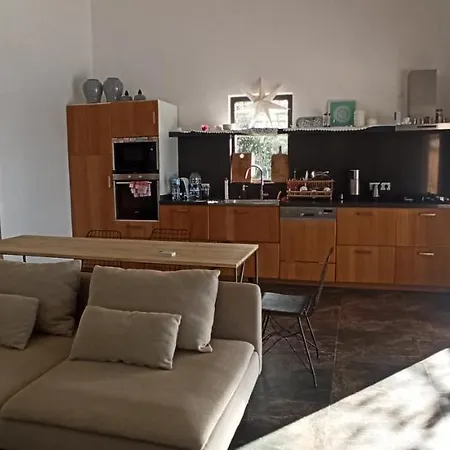 Saranda Inn-2