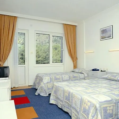 Hotel Pineta Club-2