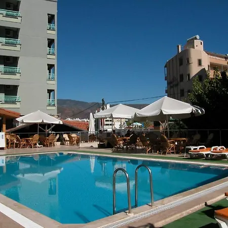 Karen Hotel-2