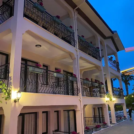 Leons Sun Village Apartments-2