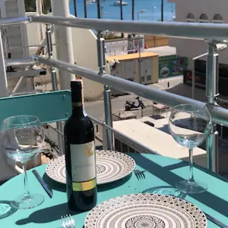 Studio Home With Perfect Location And Sea View-2