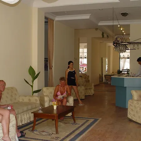 Hotel Amore-3