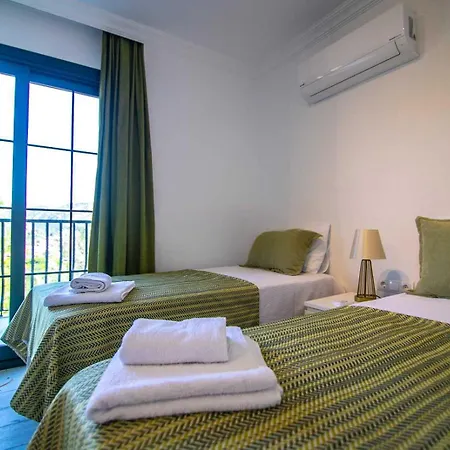 Dadya Villa 4 - Marmaris Turgut Da Oezel Havuzlu Denize Yakin Lueks Villa-2