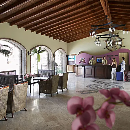 Club Anastasia - Family Hotel-2