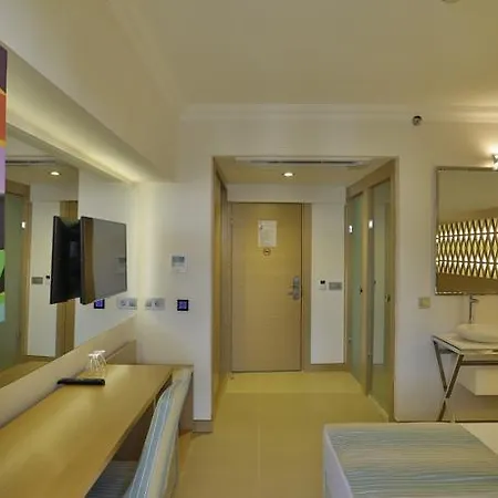 Jan De Wit Design Hotel-3