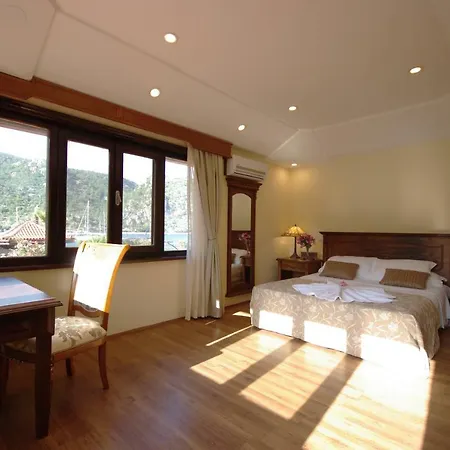 Alarga Sail Boutique Hotel & Yacht Club-2
