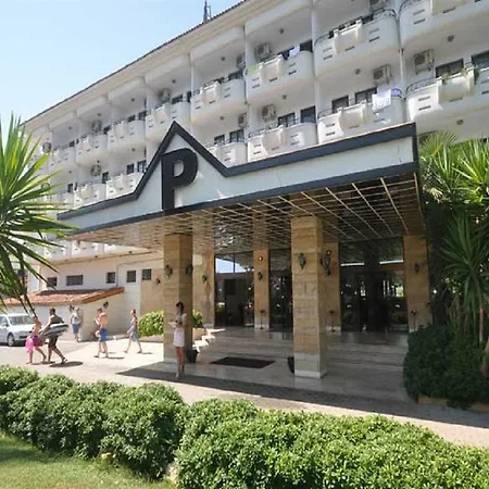 Hotel Pineta Club-3