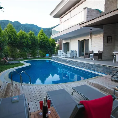 Villa Jotun Icmeler Daily Weekly Rentals-2