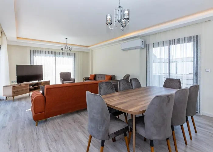 Villa Angel B Camdibi Marmaris Family Only met een Zwembad